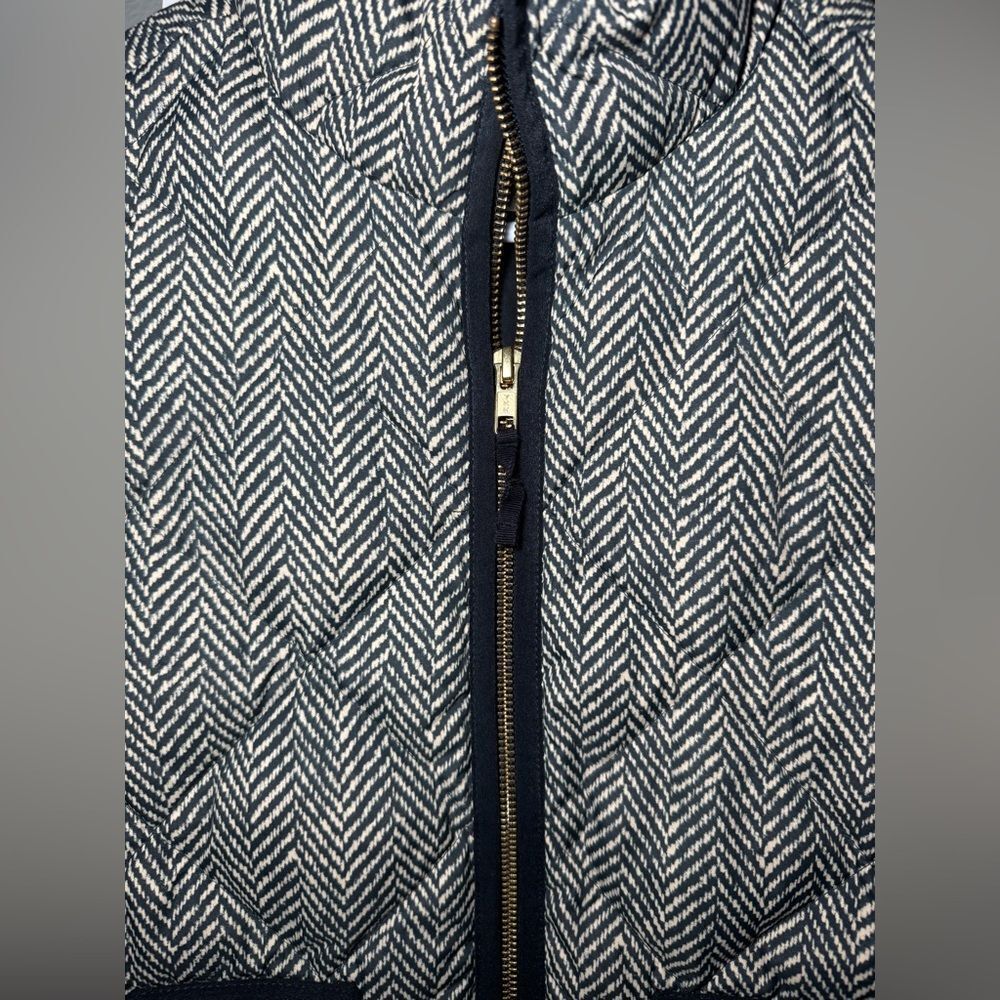 J. Crew Women’s Herringbone Quilted Vest - Picture 5 of 5